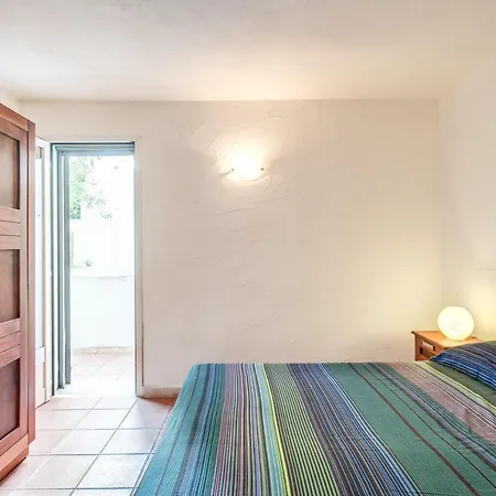 Holiday home Yellow Star Holiday House Marina di Mancaversa